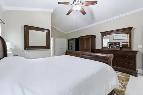 10114 Hunt Club Lane Palm Beach Gardens FL 33418