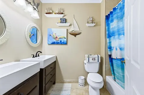 10114 Hunt Club Lane Palm Beach Gardens FL 33418