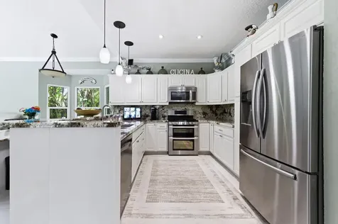 10114 Hunt Club Lane Palm Beach Gardens FL 33418