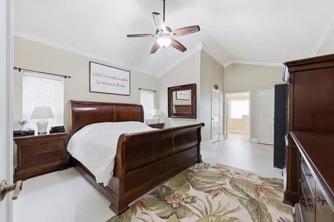 10114 Hunt Club Lane Palm Beach Gardens FL 33418