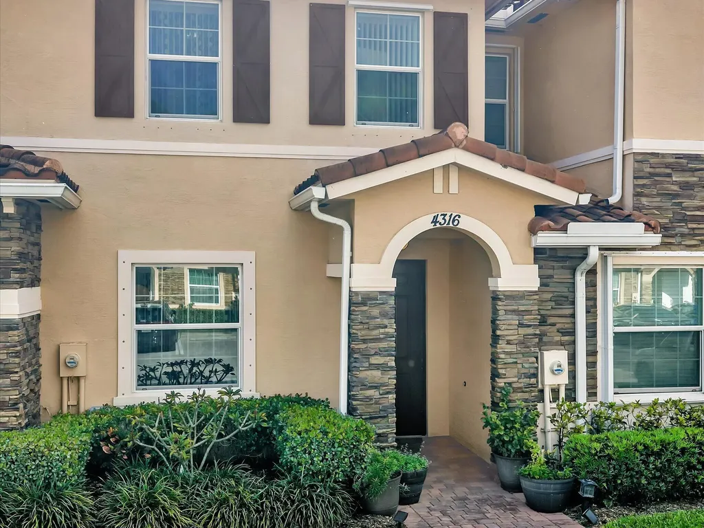 4316 Maybelle Lane West Palm Beach FL 33417