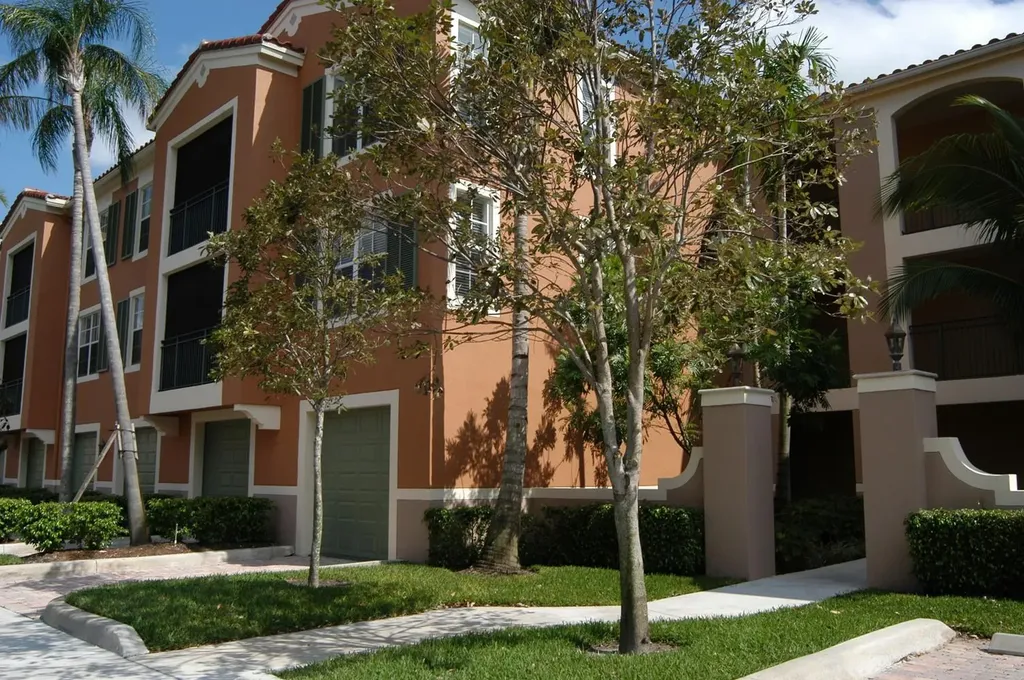 11740 St Andrews Place Wellington FL 33414