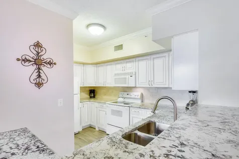 11740 St Andrews Place Wellington FL 33414