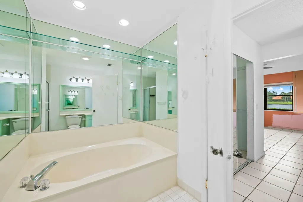 8257 Waterline Drive Boynton Beach FL 33472