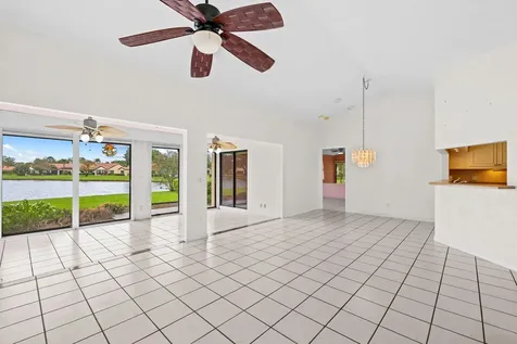 8257 Waterline Drive Boynton Beach FL 33472