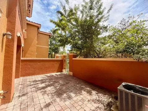 14363 SW 11th Street Pembroke Pines FL 33027