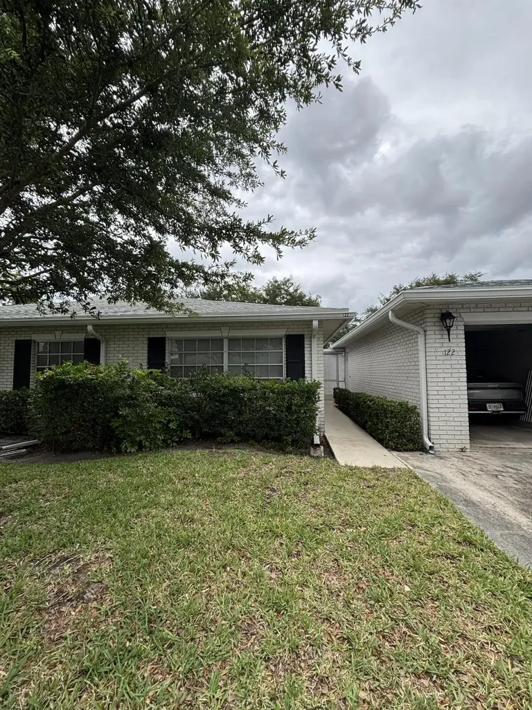 10084 S 42nd Drive Boynton Beach FL 33436
