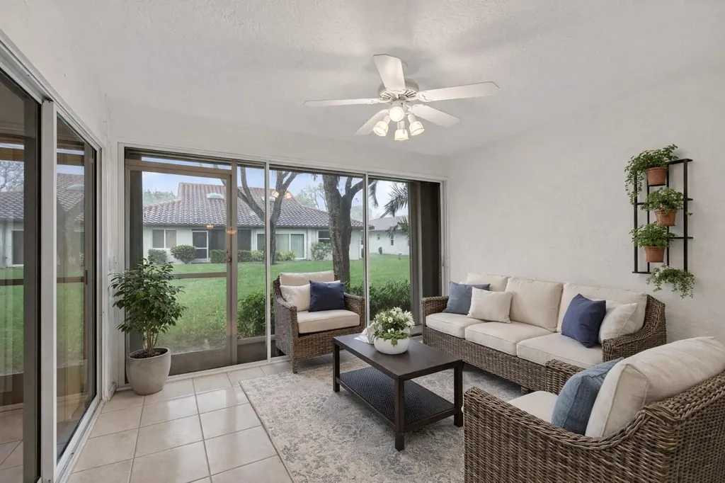 6135 Waldwick Circle Delray Beach FL 33484