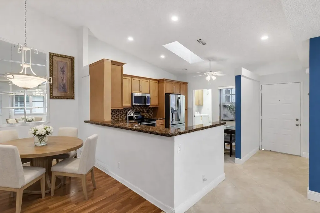 6135 Waldwick Circle Delray Beach FL 33484