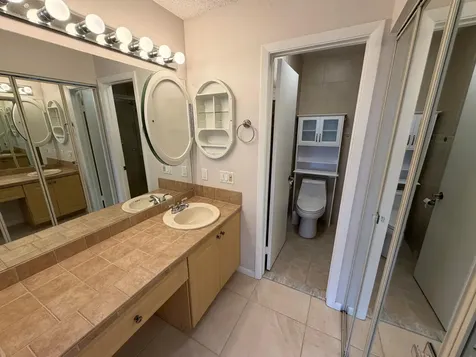 3841 Island Club Circle E Lake Worth FL 33462