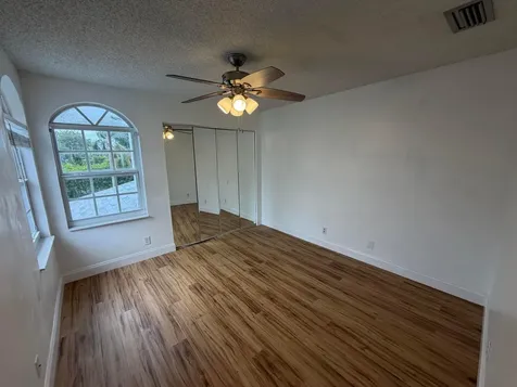 3841 Island Club Circle E Lake Worth FL 33462