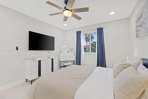 510 NE 38th Street Deerfield Beach FL 33064