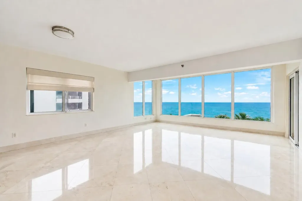 2909 S Ocean Boulevard Highland Beach FL 33487