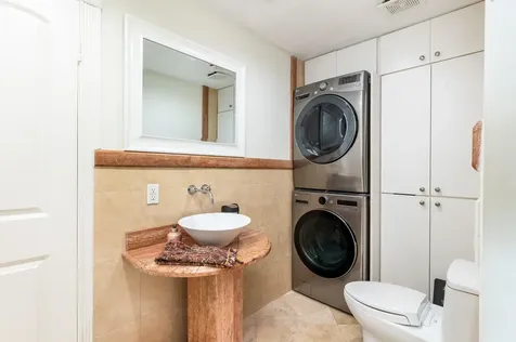 2909 S Ocean Boulevard Highland Beach FL 33487