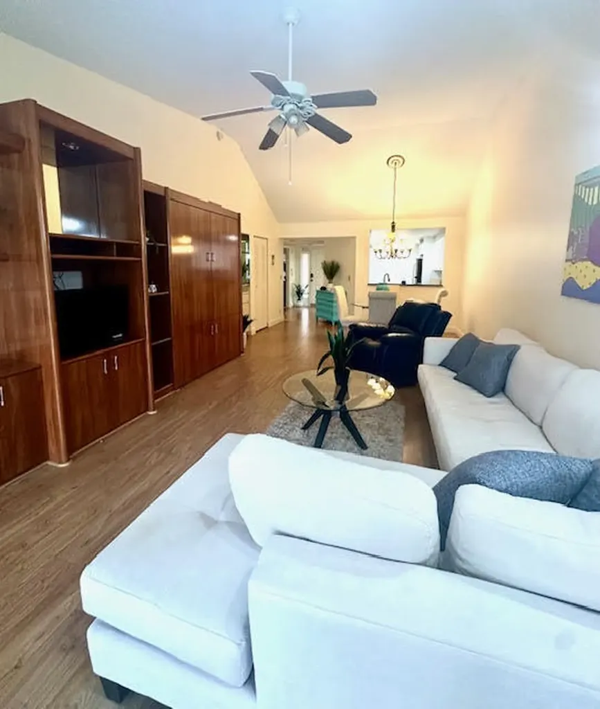 16021 Loch Katrine Trail Delray Beach FL 33446