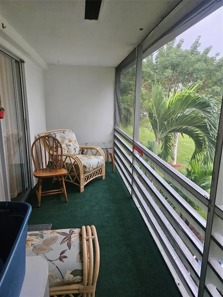 82 Tilford D Deerfield Beach FL 33442