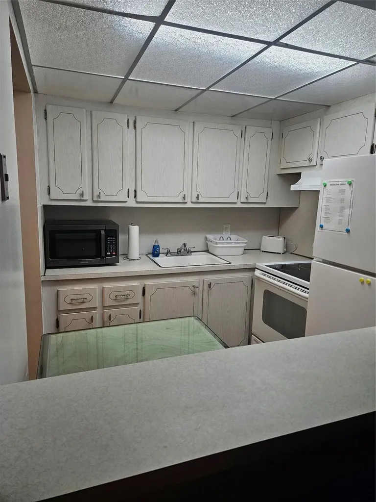 82 Tilford D Deerfield Beach FL 33442