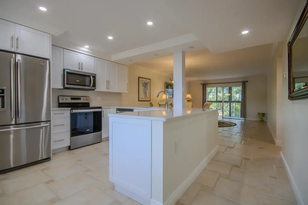 14375 Strathmore Lane Delray Beach FL 33446
