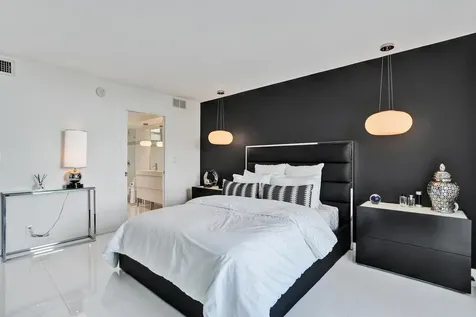 1670 Lincoln Court Miami Beach FL 33139