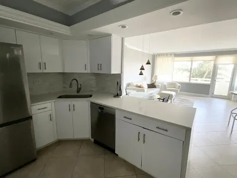 3200 NE 36 Street NE Fort Lauderdale FL 33308