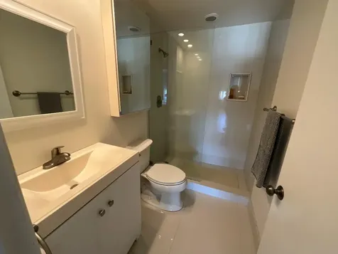 3200 NE 36 Street NE Fort Lauderdale FL 33308