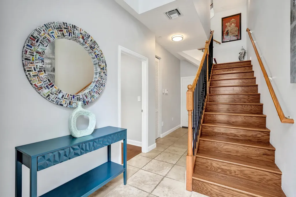 835 NE 16th Terrace Fort Lauderdale FL 33304