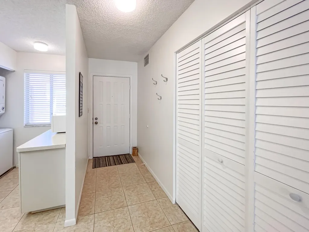 353 S Us Highway 1 Jupiter FL 33477