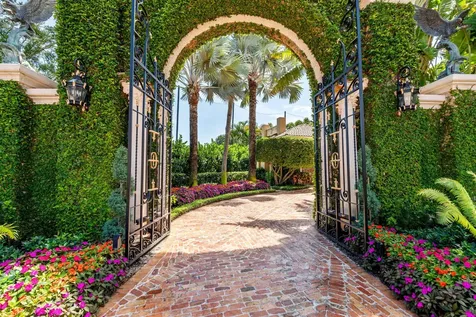 301 Mizner Lake Estates Drive Boca Raton FL 33432