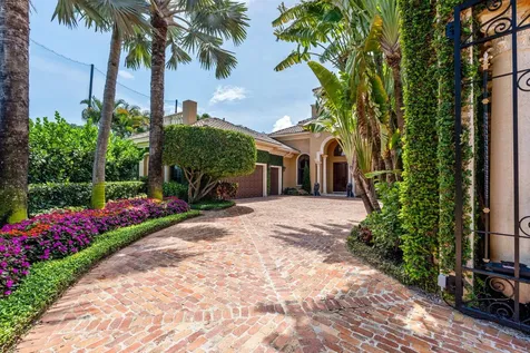 301 Mizner Lake Estates Drive Boca Raton FL 33432