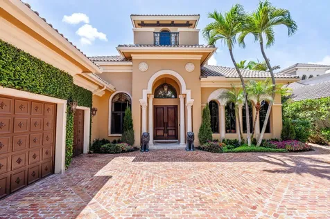 301 Mizner Lake Estates Drive Boca Raton FL 33432
