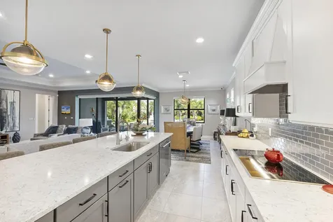 4506 Silverwood Lane N Fort Lauderdale FL 33309