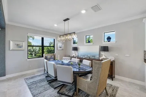 4506 Silverwood Lane N Fort Lauderdale FL 33309