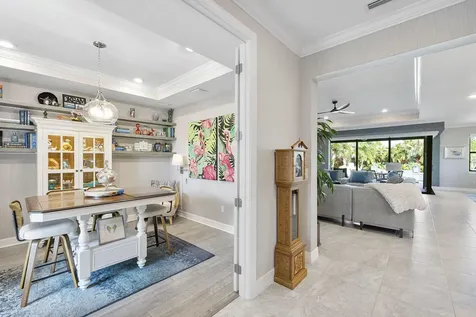 4506 Silverwood Lane N Fort Lauderdale FL 33309