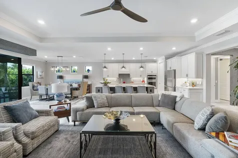 4506 Silverwood Lane N Fort Lauderdale FL 33309