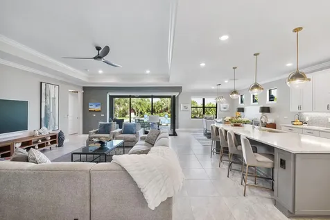 4506 Silverwood Lane N Fort Lauderdale FL 33309