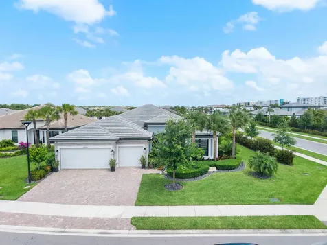 4506 Silverwood Lane N Fort Lauderdale FL 33309