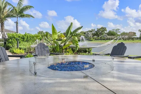 4506 Silverwood Lane N Fort Lauderdale FL 33309