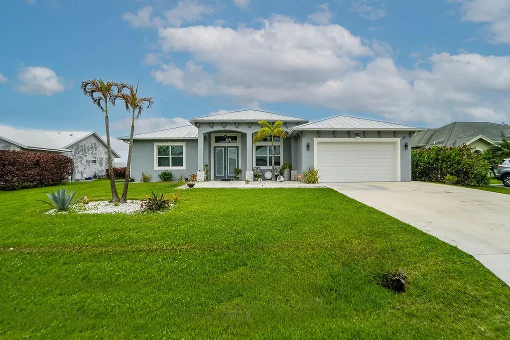 2198 SW Alminar Street Port St Lucie FL 34953