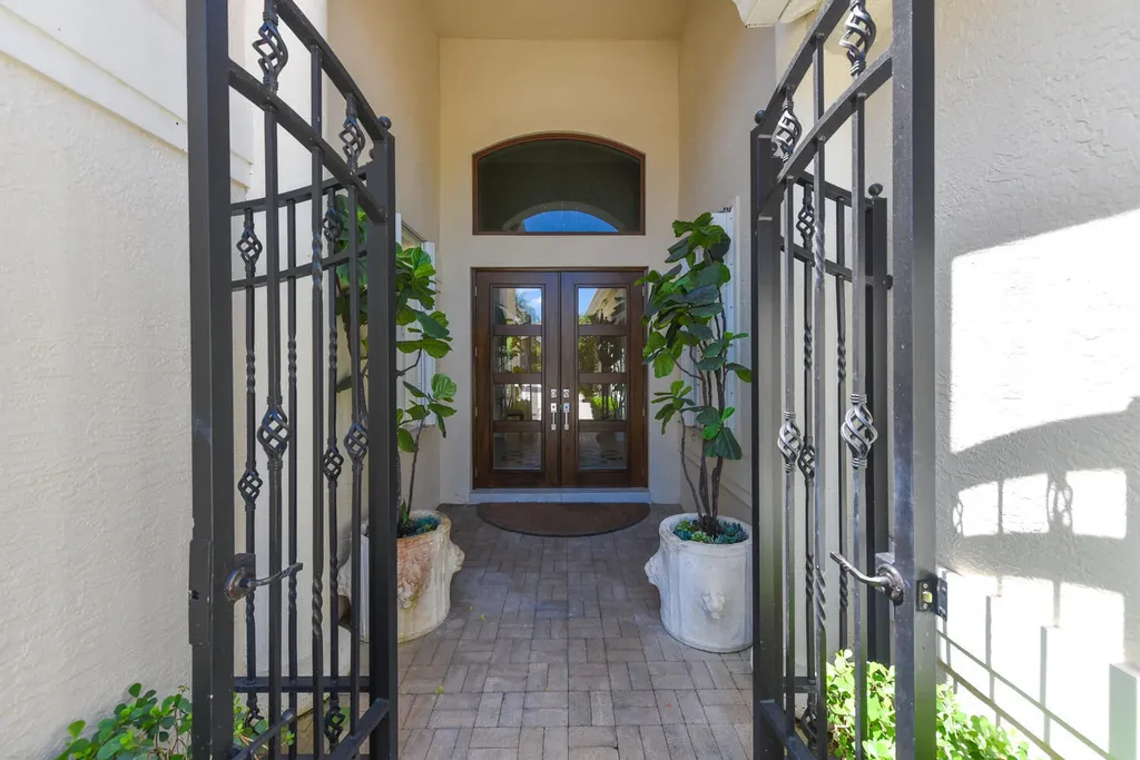 14284 Stroller Way Wellington FL 33414