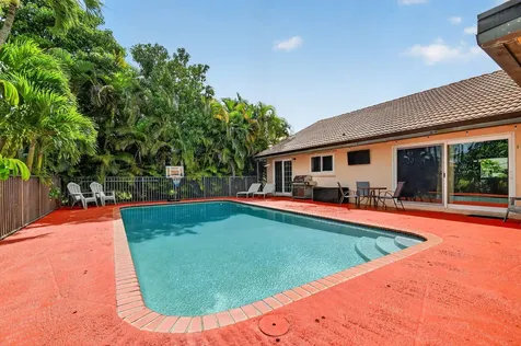 9501 Majestic Way Boynton Beach FL 33437