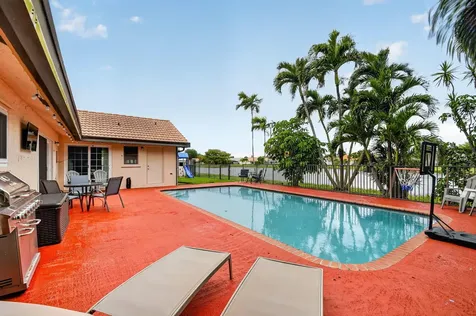 9501 Majestic Way Boynton Beach FL 33437