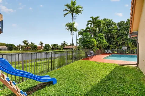 9501 Majestic Way Boynton Beach FL 33437