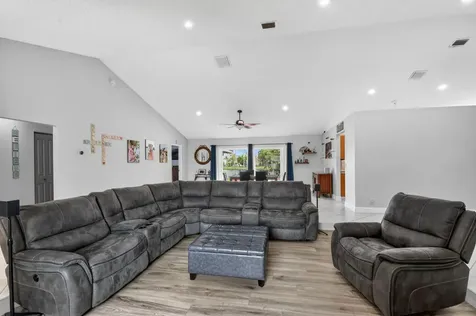 9501 Majestic Way Boynton Beach FL 33437
