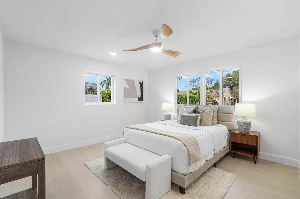 2814 SW 5th Street Boynton Beach FL 33435