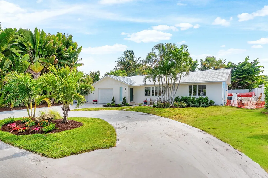 2814 SW 5th Street Boynton Beach FL 33435