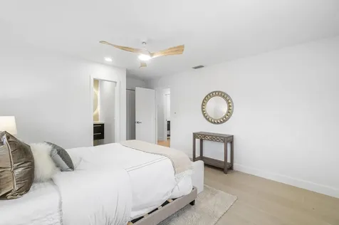 2814 SW 5th Street Boynton Beach FL 33435