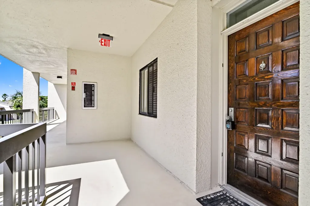 2500 Presidential Way West Palm Beach FL 33401