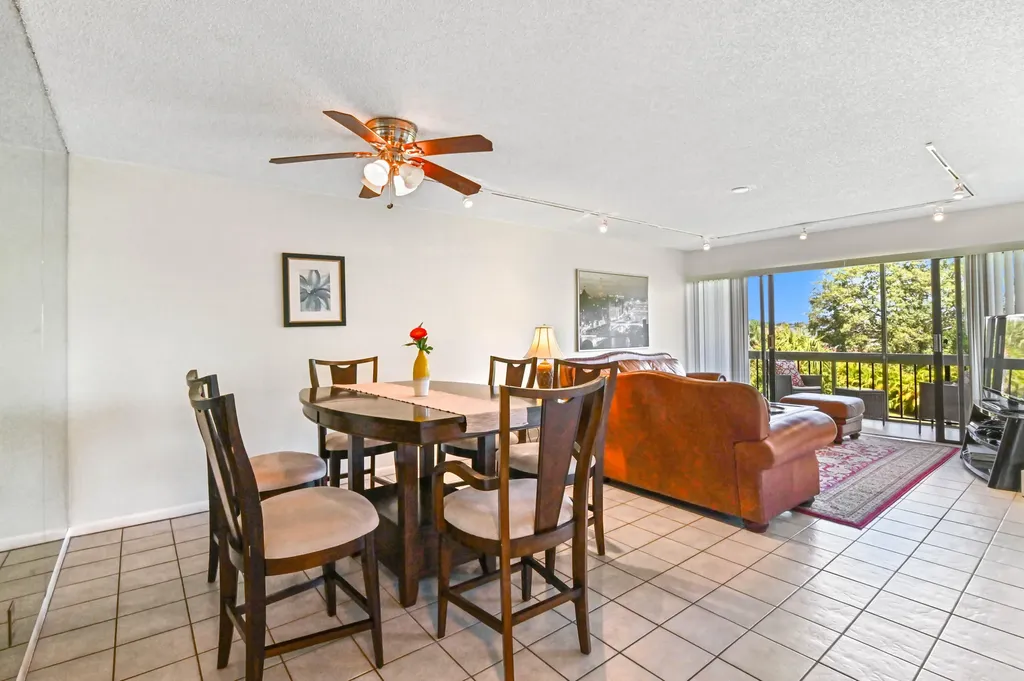 2500 Presidential Way West Palm Beach FL 33401