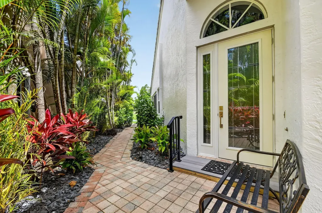 4634 Carlton Golf Drive Lake Worth FL 33449