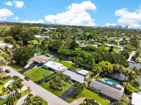 648 NW 30th Court Wilton Manors FL 33311